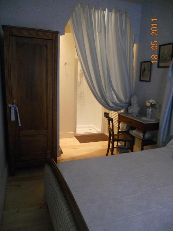 Les Drapiers De Villenouvelle Montauban Szoba fotó